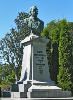 David Oppenheimer-Statue im Stanley Park in Vancouver